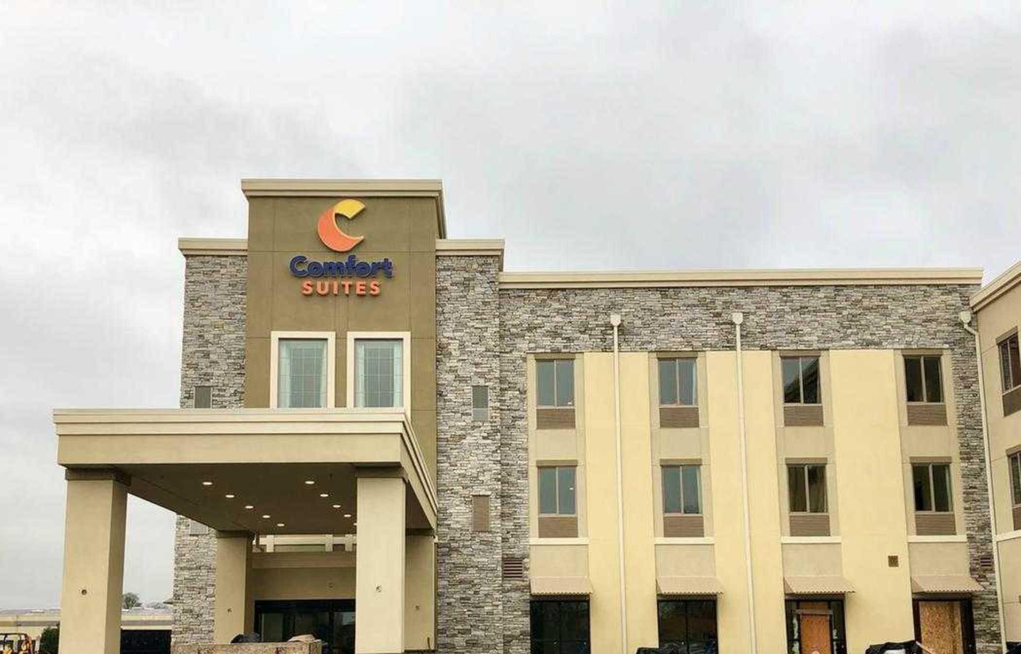 Comfort Suites Burlington Near I-5 Buitenkant foto