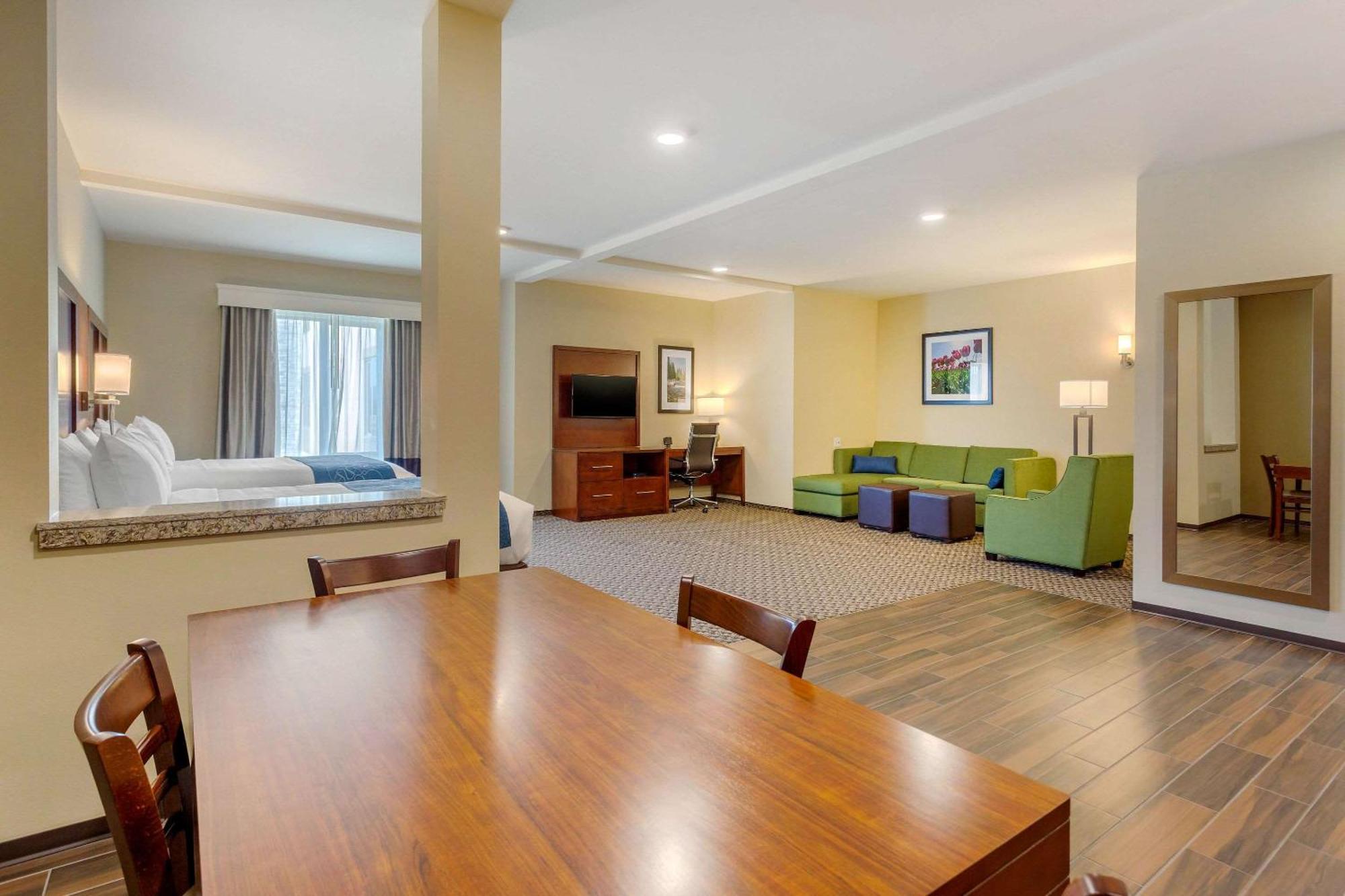 Comfort Suites Burlington Near I-5 Buitenkant foto