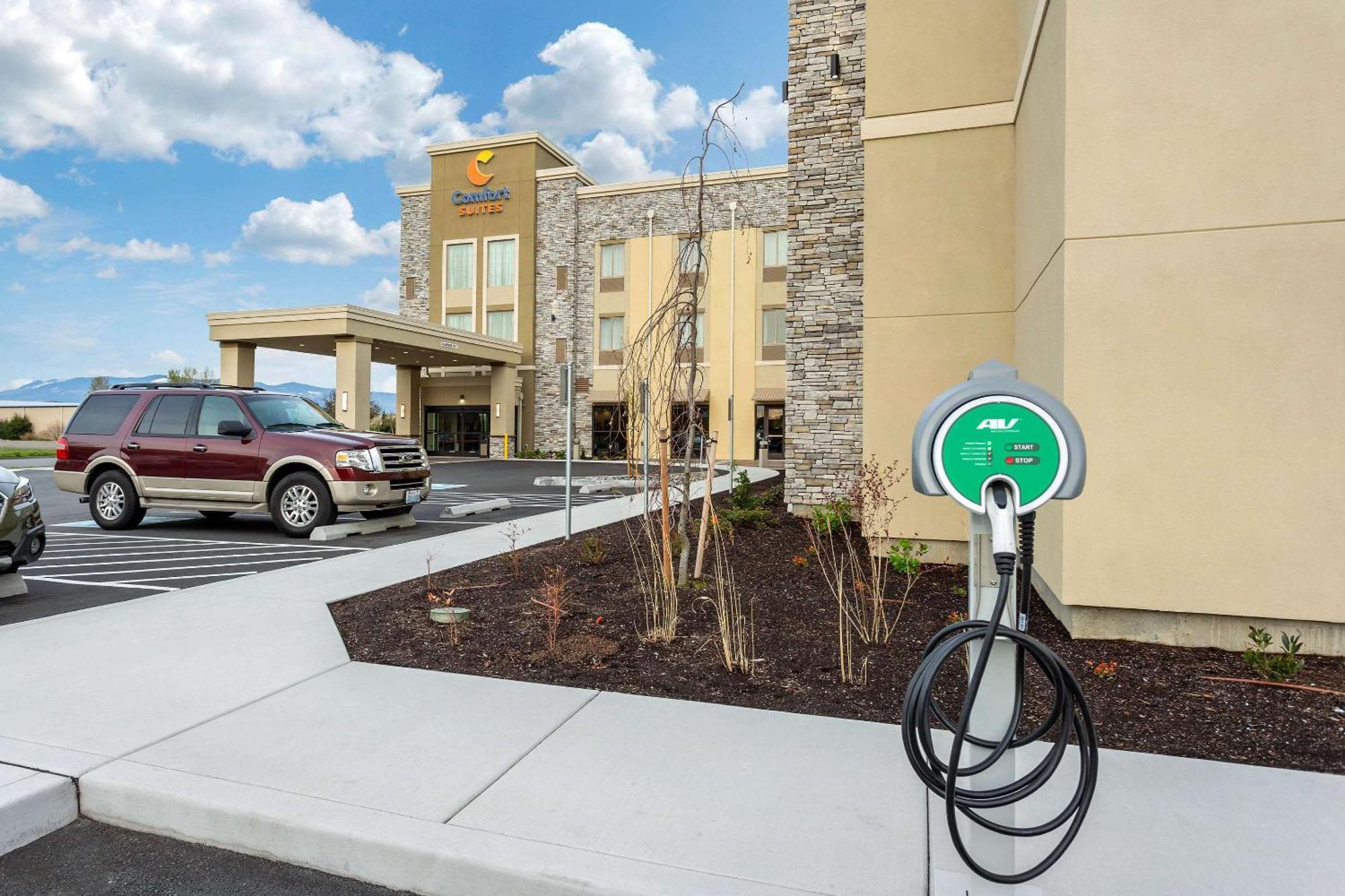 Comfort Suites Burlington Near I-5 Buitenkant foto